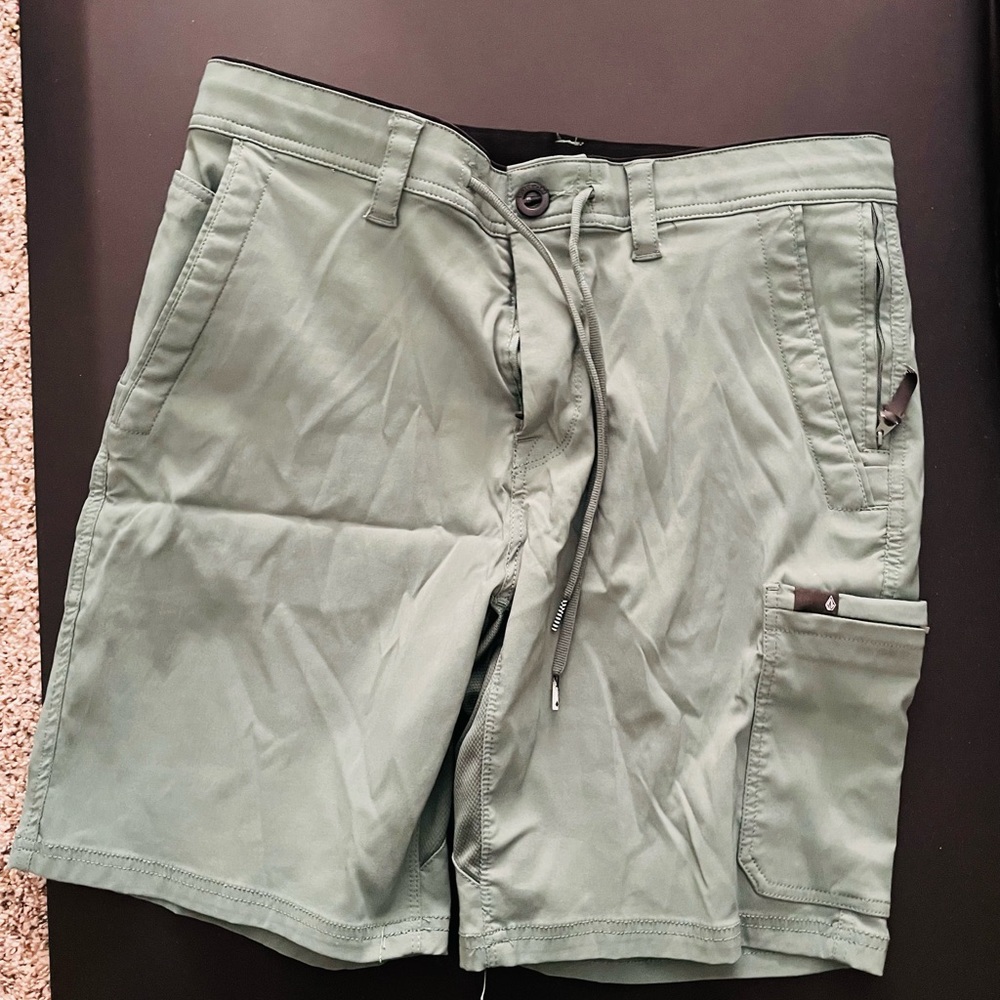 Mens volcom shorts